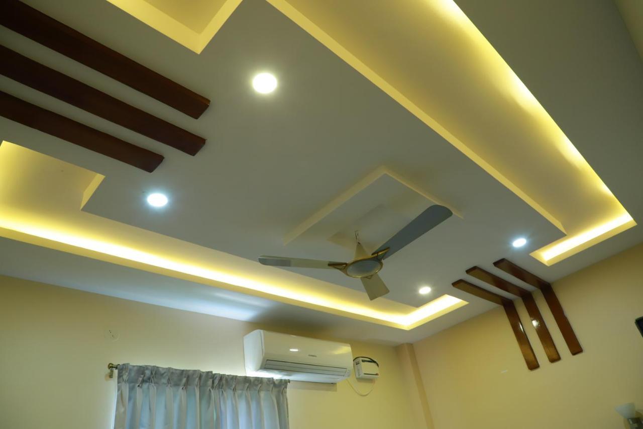Lsr Hill View Residency Hotel Srikalahasti Exterior photo